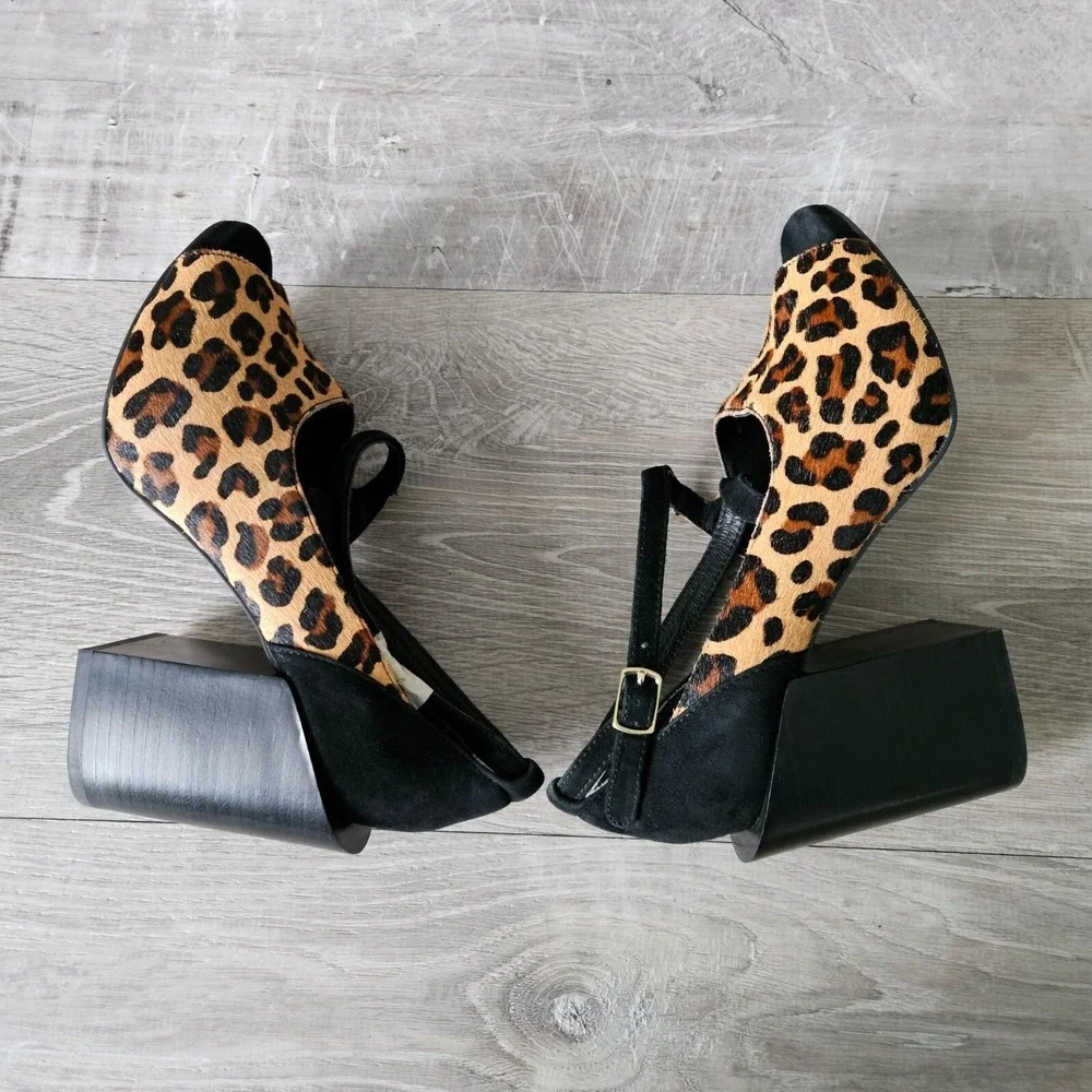 LuLaRoe Leopard Print Sandals Womens 7.5 Block Heel Open Toe Strappy Faux Suede